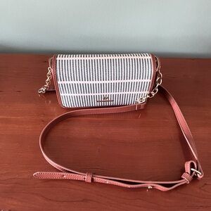 Spartina 449 crossbody wallet purse. Great for your essentials. Leather trim.